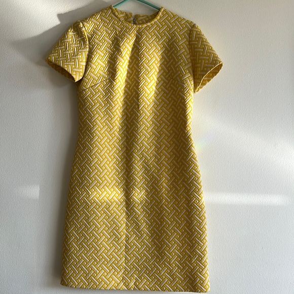 Dresses & Skirts - Vintage yellow dress